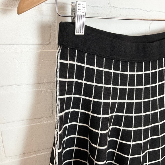 Saks Fifth Avenue Black Label Knit Skirt Plaid Academia Black Cream High waist M - Picture 6 of 10